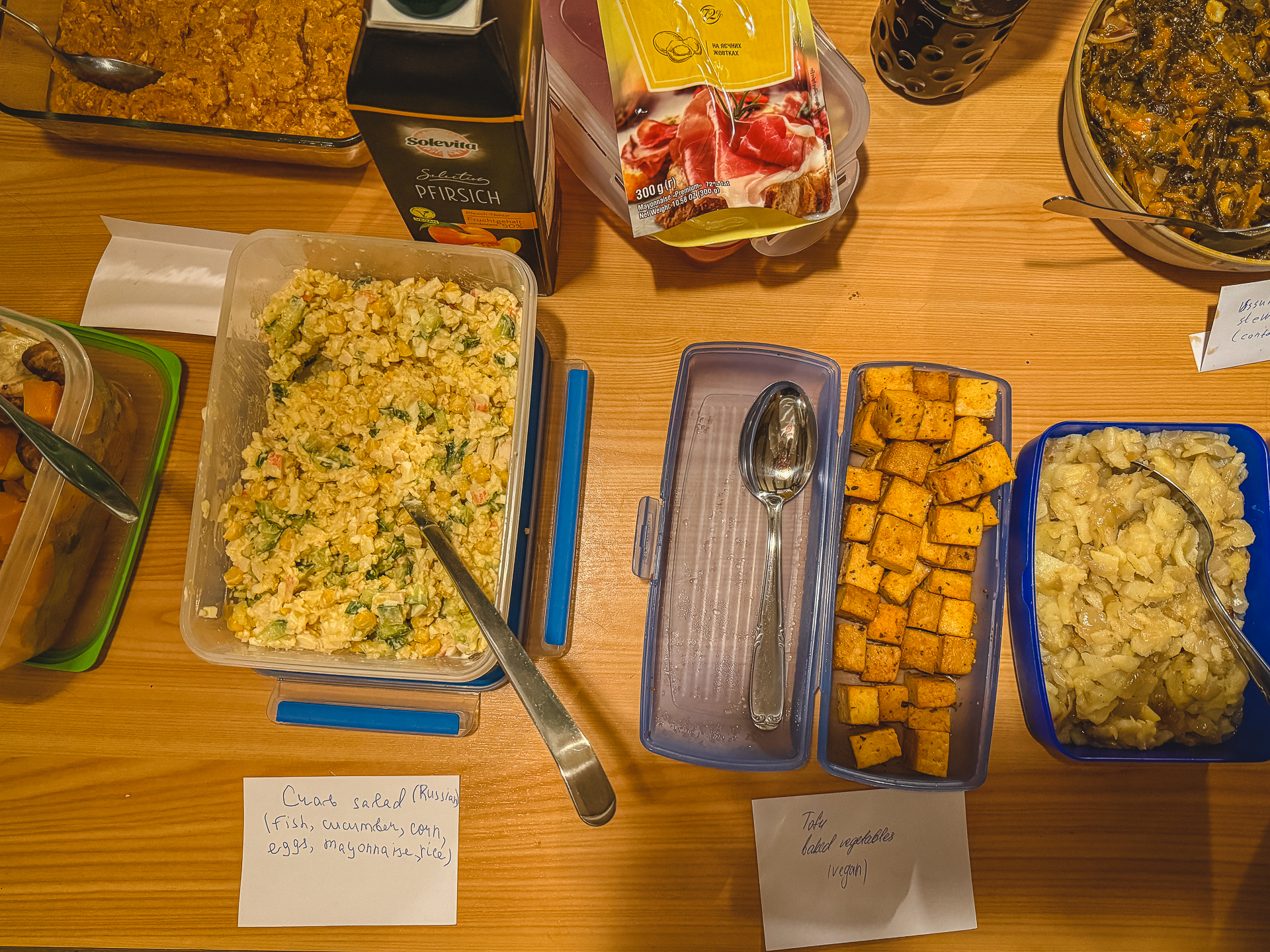 2025-12-31 Potluck-New-Year-Eve 7326