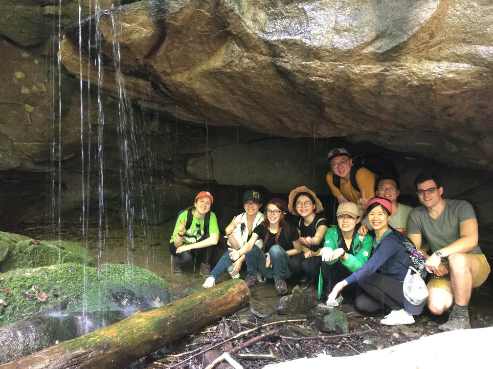 Hike to the Devil's Hole